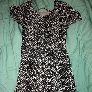 short sleeve backless dress